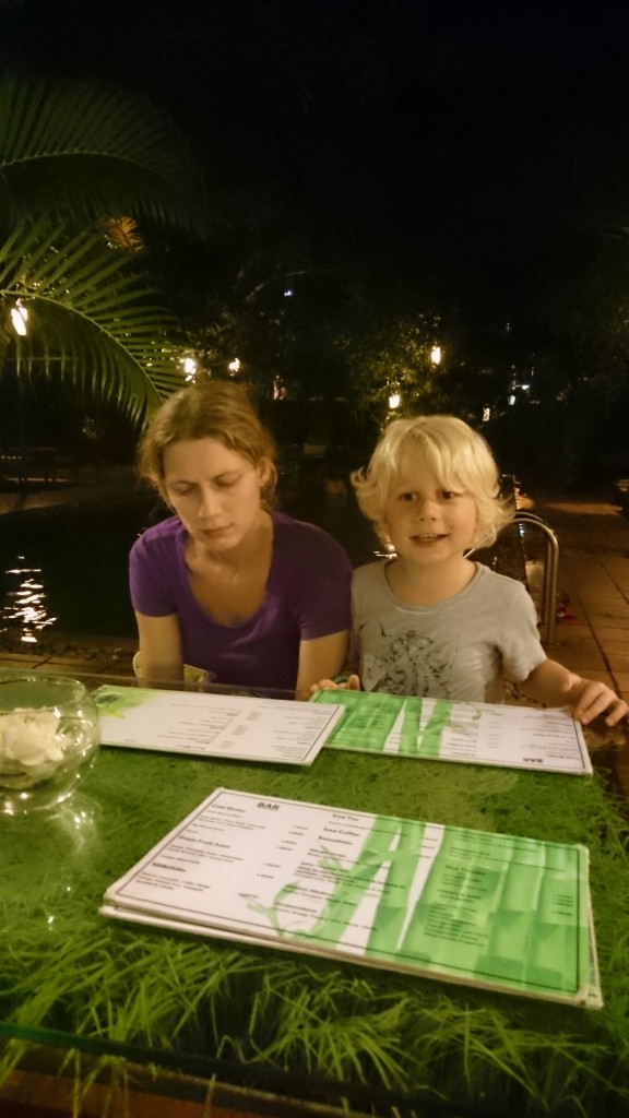 Nog snel iets eten na onze aankomst in het hotel.