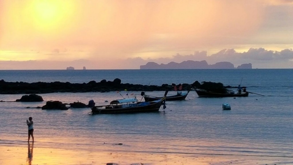 Kijken naar de zonsondergand, da's pas relaxed.